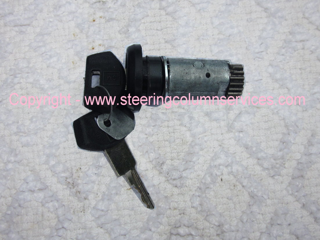 gm, buick, cadillac, chevrolet, oldsmobile, & pontiac lcg04 round bezel